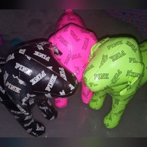 VS PINK GIANT DOGS 3 for 90